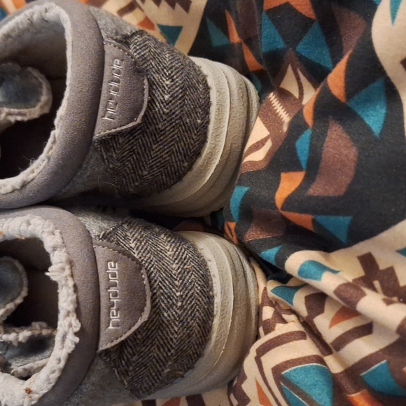 Hey dude shoes - Picture 2 of 4